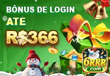 Jogador satisfeito recebendo cashback em cassino